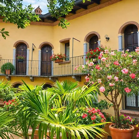 Bilocale Dafne Abbadesse Milano